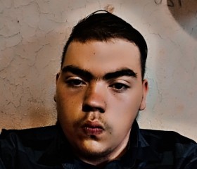 Albert, 18, Rustenburg