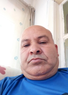 Zafer, 48, Türkiye Cumhuriyeti, Akhisar