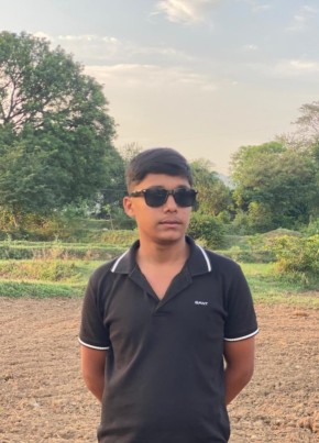 Ishak khan из Chandigarh 19 лет