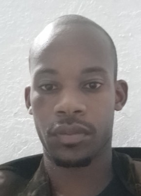 Ousman из Douala 21 год