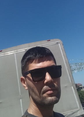 Умит из Umraniye 31 год
