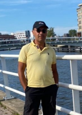 Tihomir, 46, Koninkrijk der Nederlanden, Den Helder