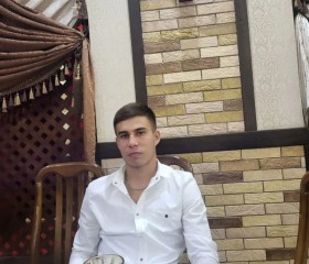 Davron, 20, Moscow