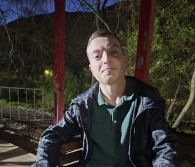 Davit, 19, Yerevan