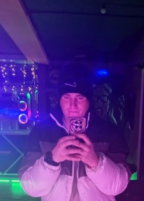 Денис