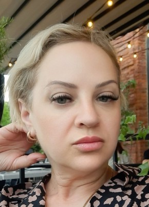 Лилия, 41, Россия, Новосибирский Академгородок