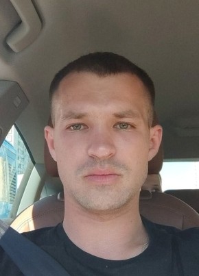 Dmitriy, 32, Belarus, Minsk