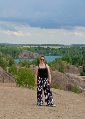 Екатерина, 40, Россия, Тула