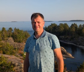 Mikhail, 51, Saint Petersburg