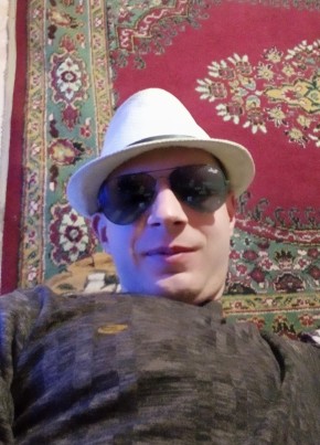 Олег, 27, Россия, Вохтога