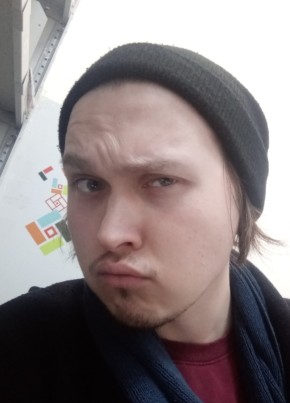 Александр из Москвы 24 года
