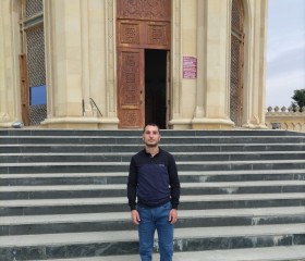 Xıdırov..vasif, 23, Baku