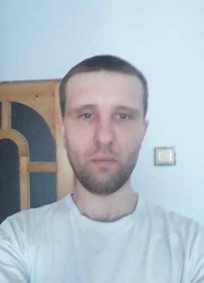 Adrian, 45, Romania, Târgoviște