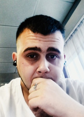Sergey, 24, Russia, Krasnoyarsk