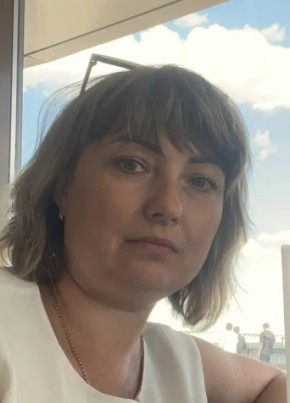 Елена из Саратова 44 года
