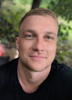 Вадим из Уфы 27 лет