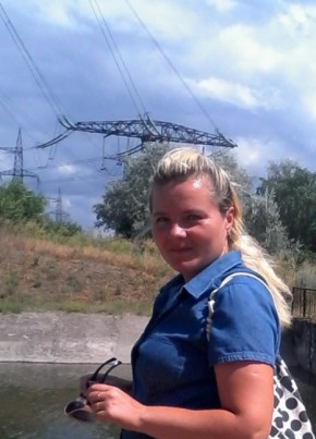 Лариса, 48, Україна, Комсомольське