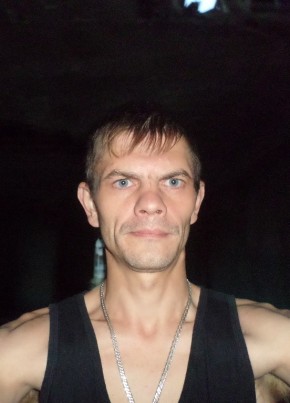 Денис, 38, Россия, Каменск-Уральский