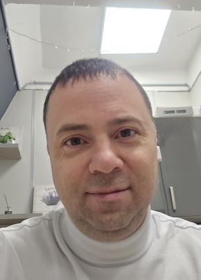 Maksim, 44, Russia, Moscow