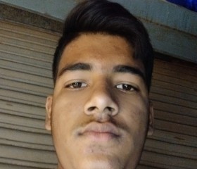 Prince Yadav, 18 лет, Ludhiana