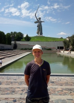 Александр, 21, Россия, Каменск-Уральский