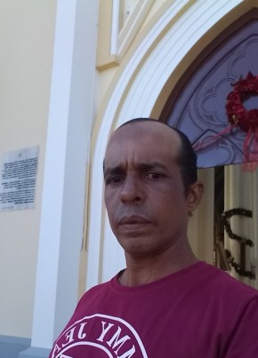 Marlon Valderram, 44, República de Colombia, Sevilla