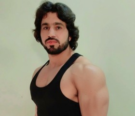 Israr khan, 31, Lahore