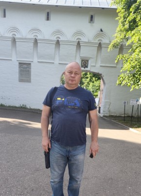 Олег из Голицыно 53 года