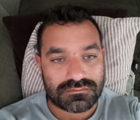 Mateus, 38, Criciuma