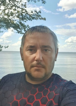 Алексей из Нариманова 37 лет
