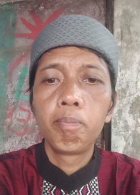 Inux, 39, Indonesia, Kota Pekalongan