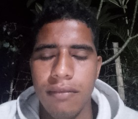 Yoelenriquealvar, 24, San Carlos