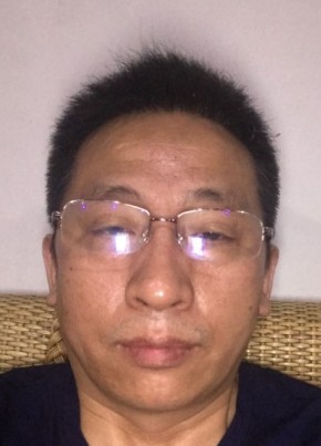 王坤, 51, 中华人民共和国, 郑州