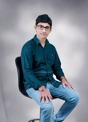 Rej, 20, India, Badagara