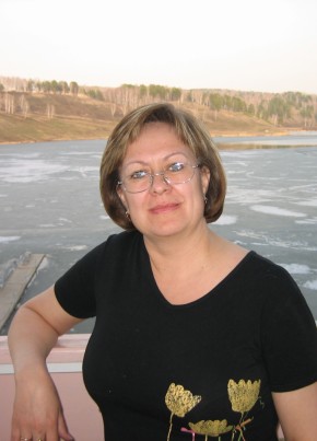 Елена, 62, Россия, Зеленогорск (Красноярский край)