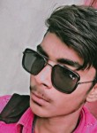 Vikram Singh, 18 лет, Gorakhpur (Haryana)