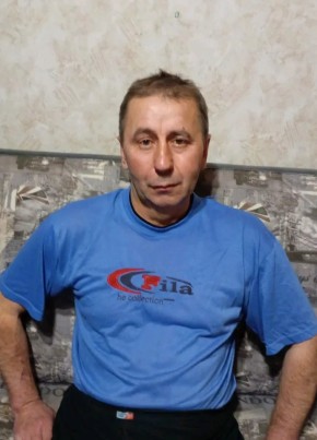Валера из Удомли 55 лет