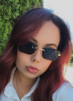 Ева