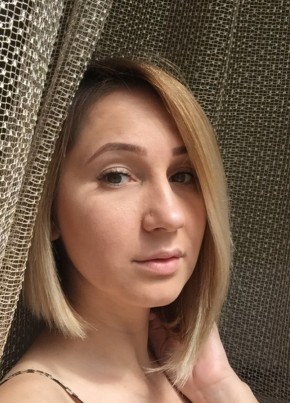 Виктория, 36, Россия, Новоподрезково