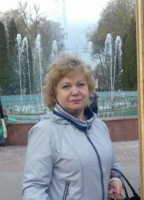 Любовь, 65, Россия, Гурзуф