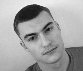 Nikita, 19, Frankfurt am Main