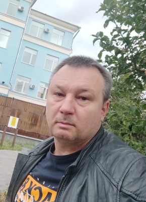 Василий из Самары 46 лет
