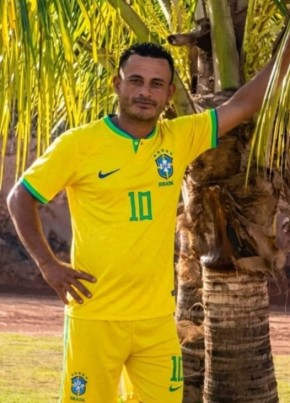 isac Alves Vieir из Lajinha 39 лет