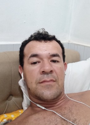 Léo, 39, República Federativa do Brasil, Surubim