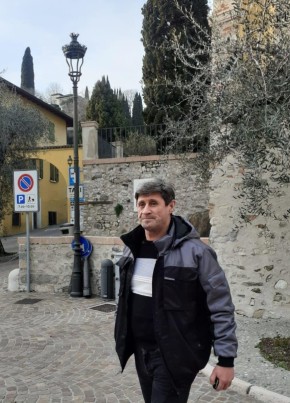 Pavel Beregoi из Chişinău 54 года