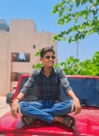 Sumit, 18 лет, Ahmedabad