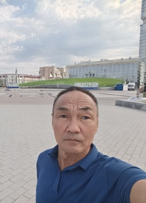 Толя из Якутска 47 лет