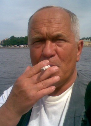 Владимир, 78, Россия, Санкт-Петербург