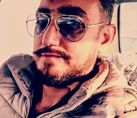 Shervin Salari, 26, Tehran