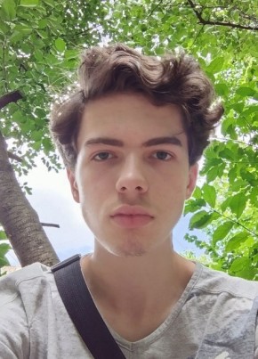 Юрий из Chişinău 18 лет